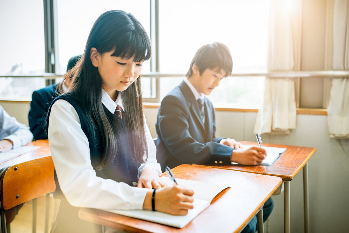 Apakah Sekolah Harus Mulai Siang Hari? Sains di Balik Jam Tidur Siswa