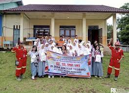 Apakah Bantuan Pendidikan di Indonesia Efektif? Ini Opini dan Data Terbarunya