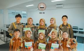 Pendidikan Berakhlak untuk Masa Depan Generasi Cemerlang