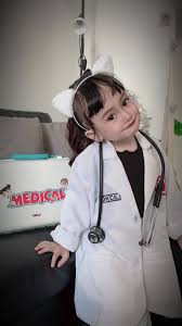 Pemanfaatan perpustakaan dan sumber belajar sebagai modal utama murid untuk menjadi profesor.